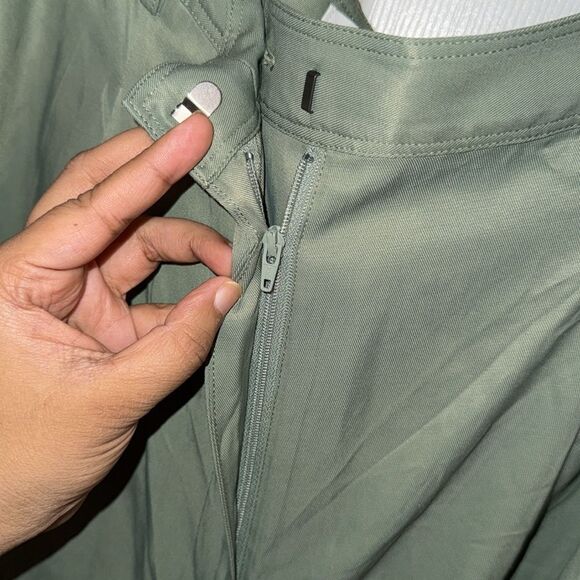 Nordstrom lightweight green cargo pants NWOT size 18 - Picture 5 of 7